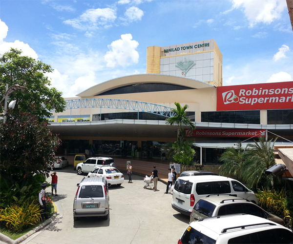 BANILAD TOWN CENTER